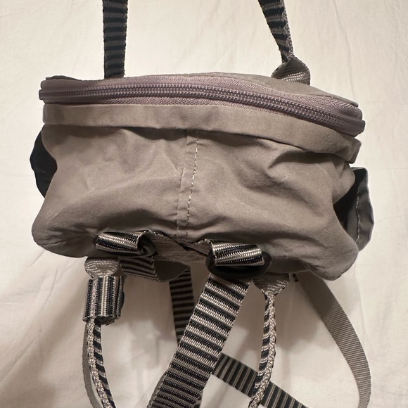jansport backpacks camo Cool Student 1980s The SuperBreak Plus is Colour:Team Colors White/Black/Black JANSPORT EQUINOX 28 DUSTY